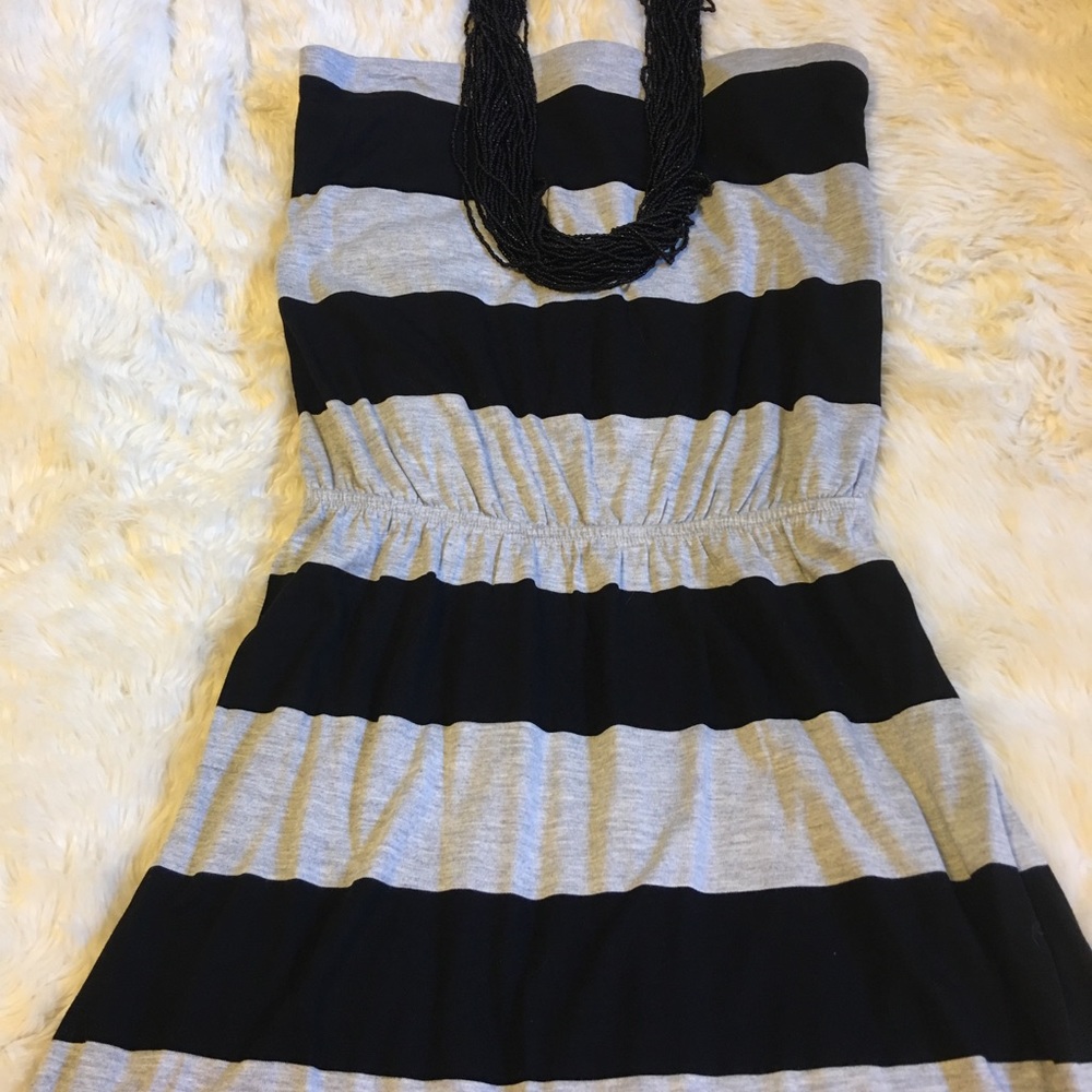 Strapless maxi dress - Picture 2 of 5